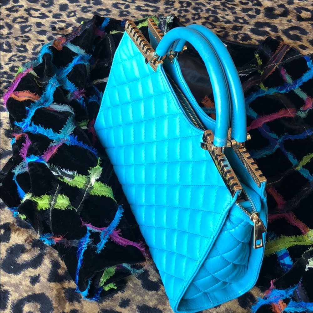 🍭 Quilted Blue Bag 🏙